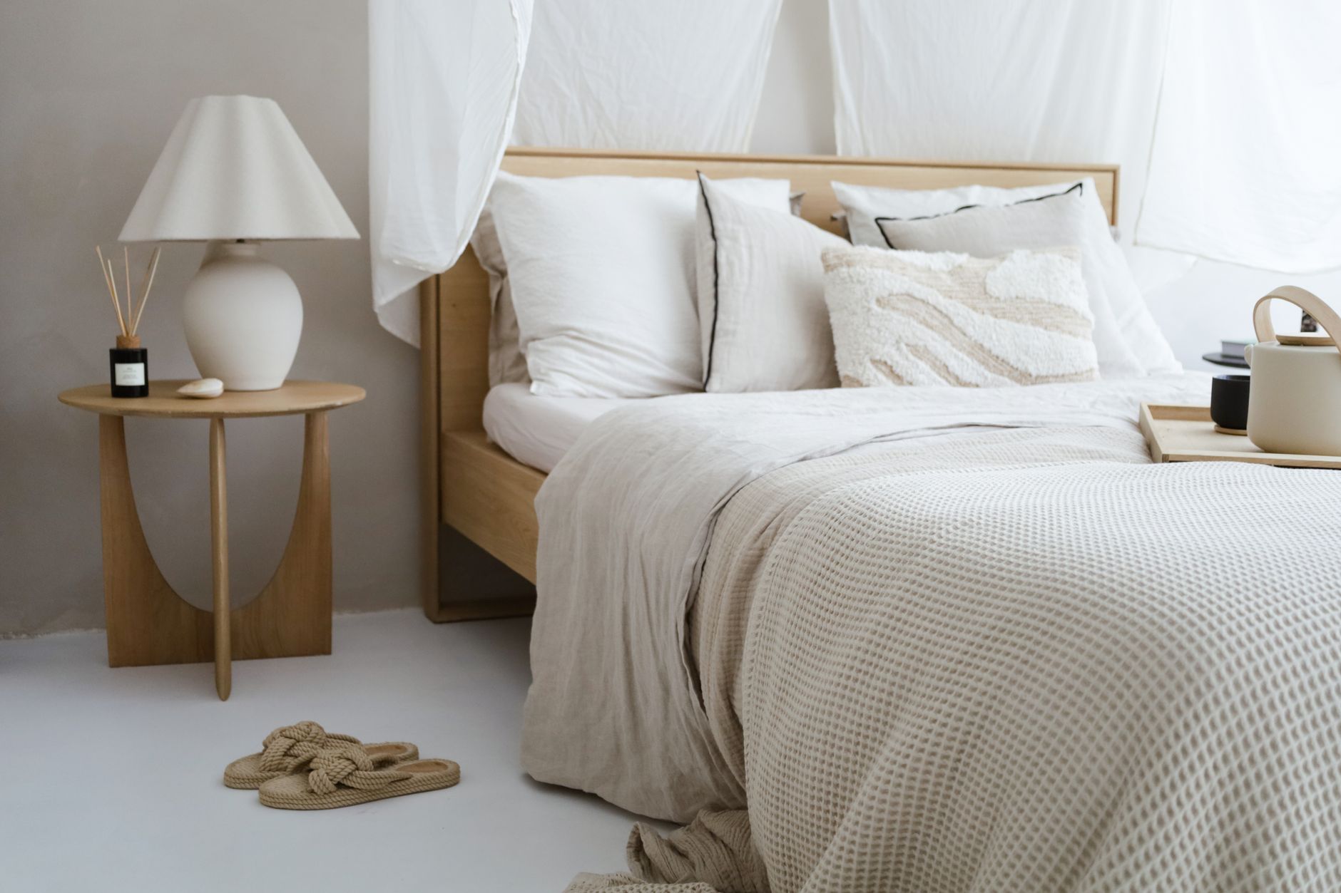 Soft blankets and throws folded in layers
